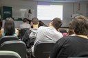 18052019 - Aluna de mestrado da UTFPR, Flávia Luane Rommel, falou sobre novas descobertas astronômicas (Ariel Tavares/UFFS)