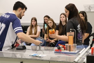 Mais de 600 estudantes da região Sudoeste participam das atividades do XIII Seminário de Ensino, Pesquisa e Extensão em Realeza