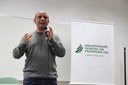 24052018 - Professor Martinho Machado Junior (UFFS/ Laranjeiras do Sul) falou sobre técnicas e aplicações em nanotecnologia (Ariel Tavares/UFFS)