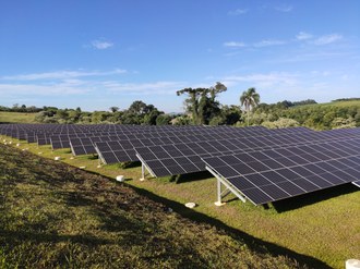 01032023 Unidade Campus Erechim: 1003 módulos fotovoltaicos com capacidade de 405W