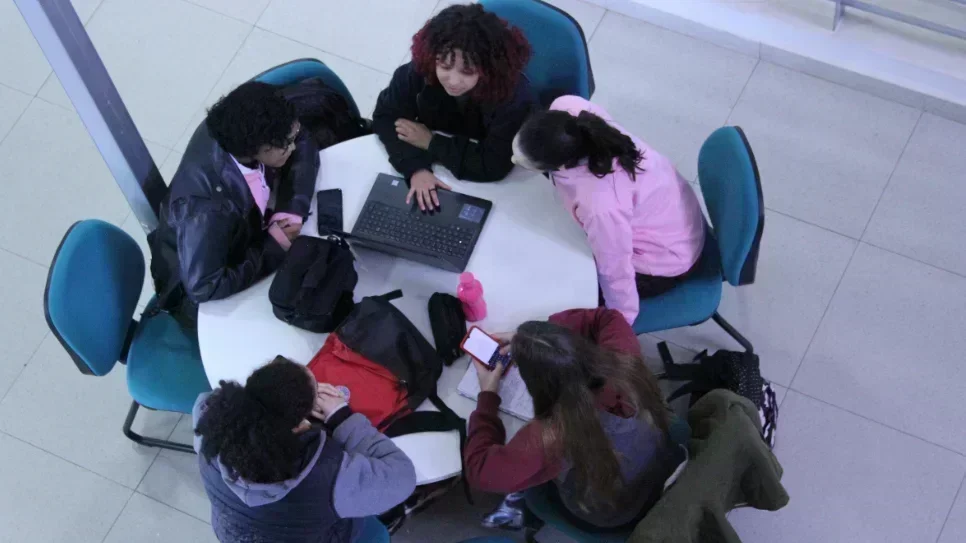 Campi da UFFS publicam editais para seleção unificada de monitores de ensino