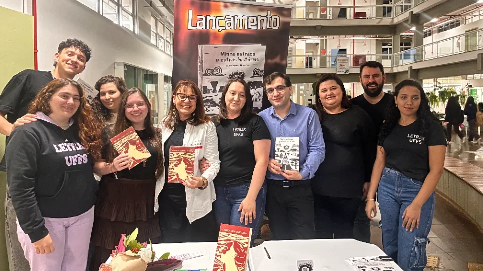 Curso de Letras de Realeza promove Primeira Noite Literária