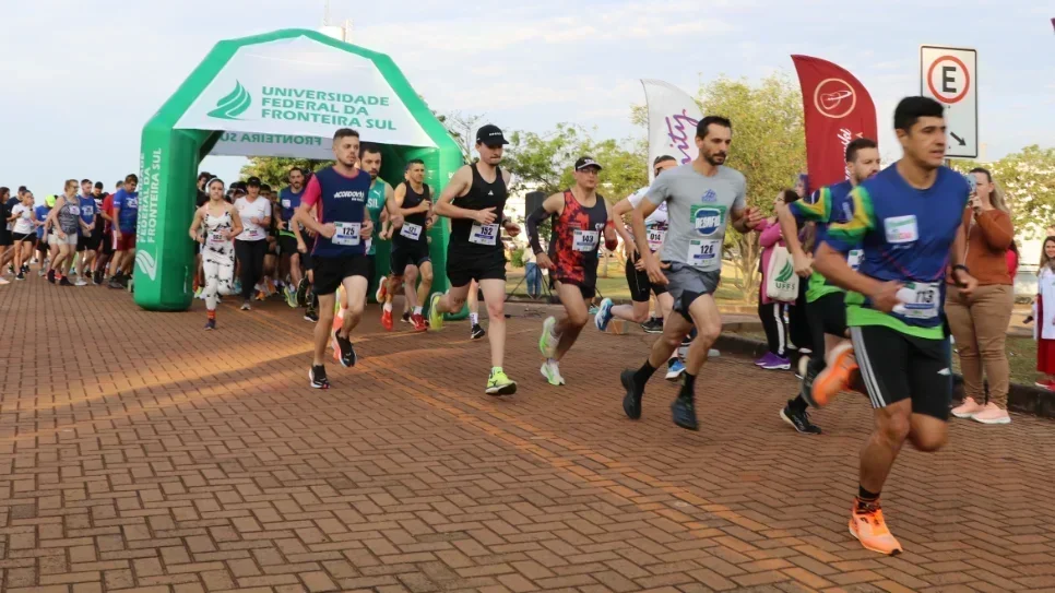 2ª Corrida e Caminhada Universitária da UFFS reúne mais de cem participantes