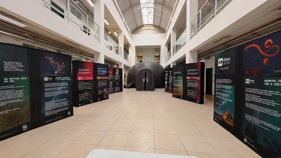 Campus Erechim recebe Planetário e exposição itinerante Céus do Sul 